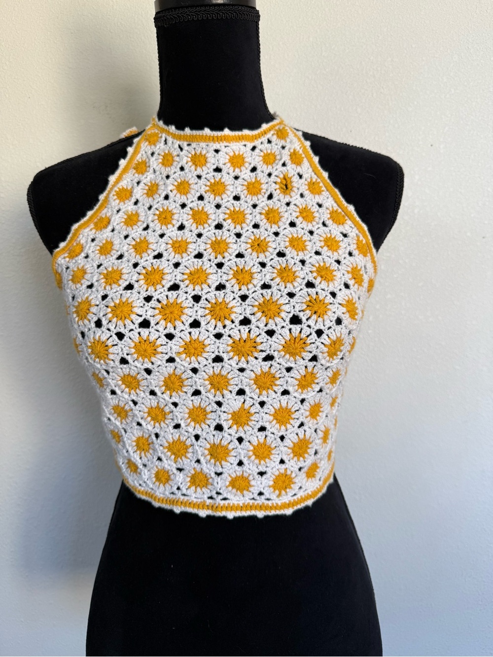 Crochet Daisy Halter Top Boho Festival Cottagecore Coquette One Size - Picture 2 of 7